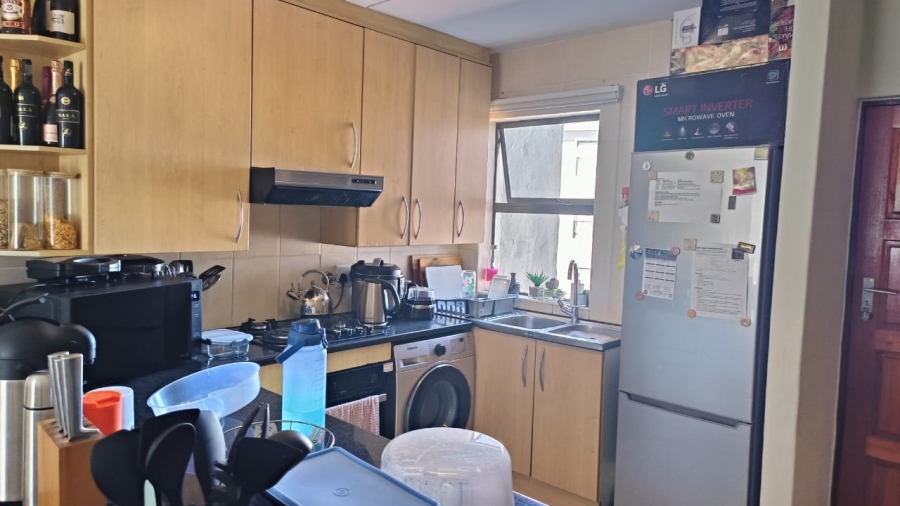 To Let 3 Bedroom Property for Rent in Parklands Western Cape